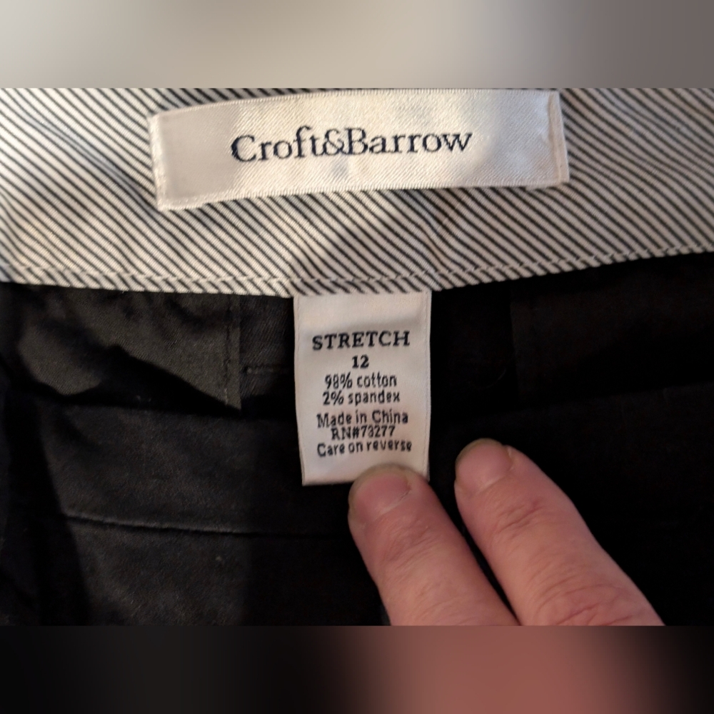 Women's Croft & Barrow dress capris. Sz. 12. Like New. - Picture 4 of 4